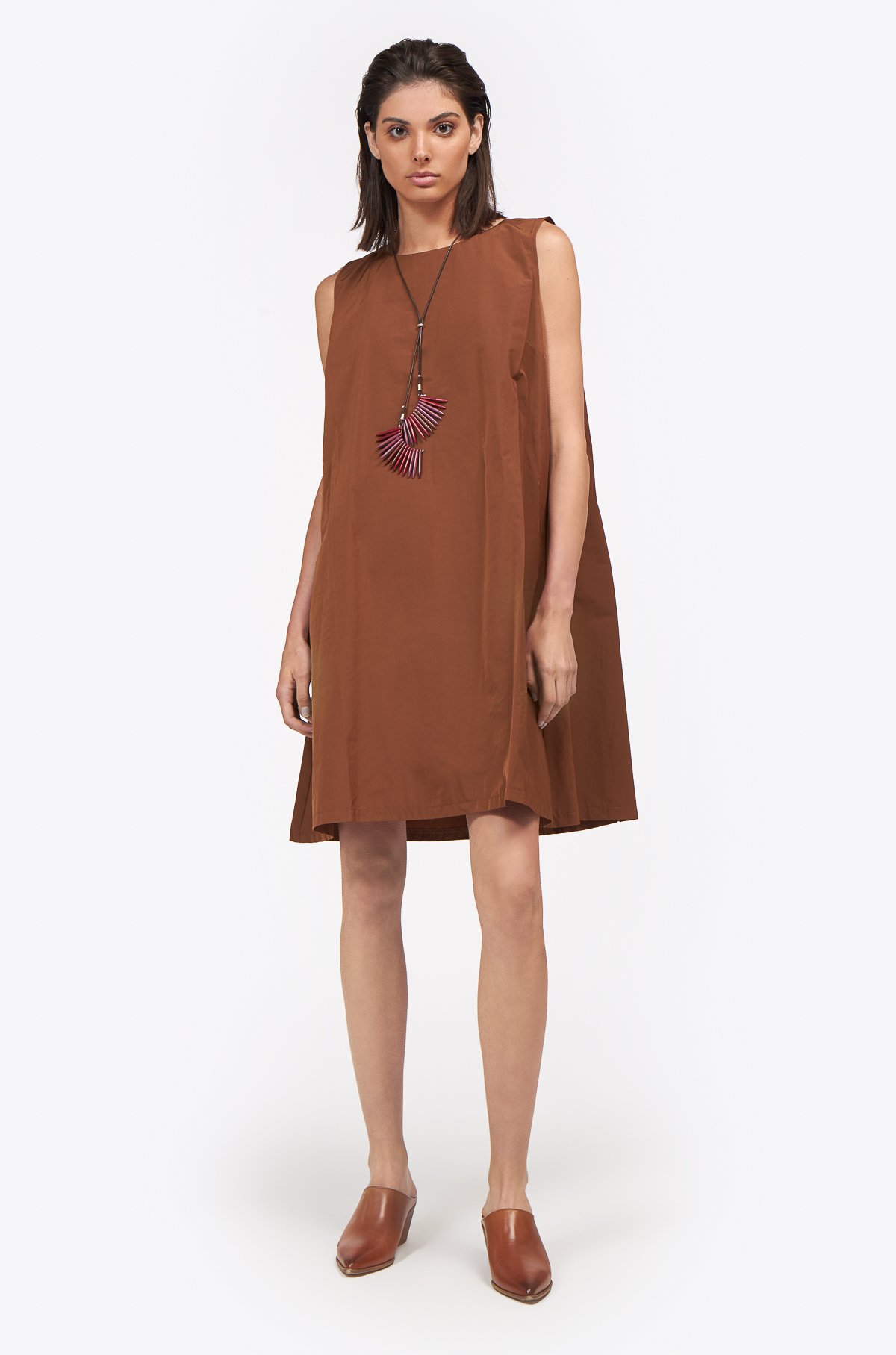 AOS mini pleated dress chocolate