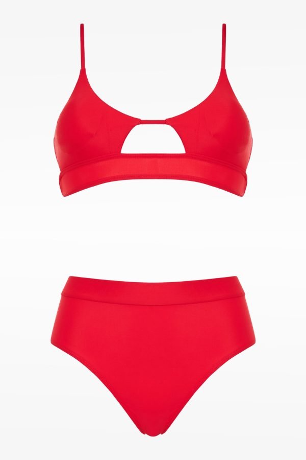 Κόκκινο Μπικίνι με Αποκαλυπτικές Λωρίδες