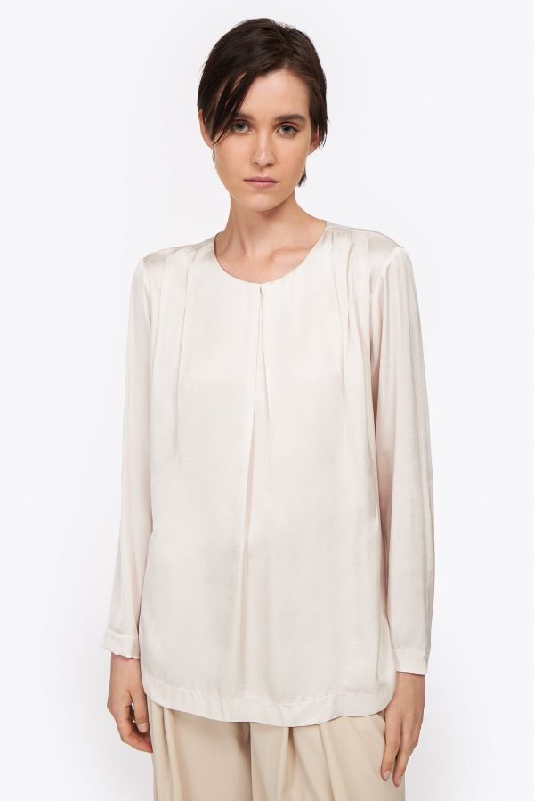 Τοπ από λεπτό σατέν off white