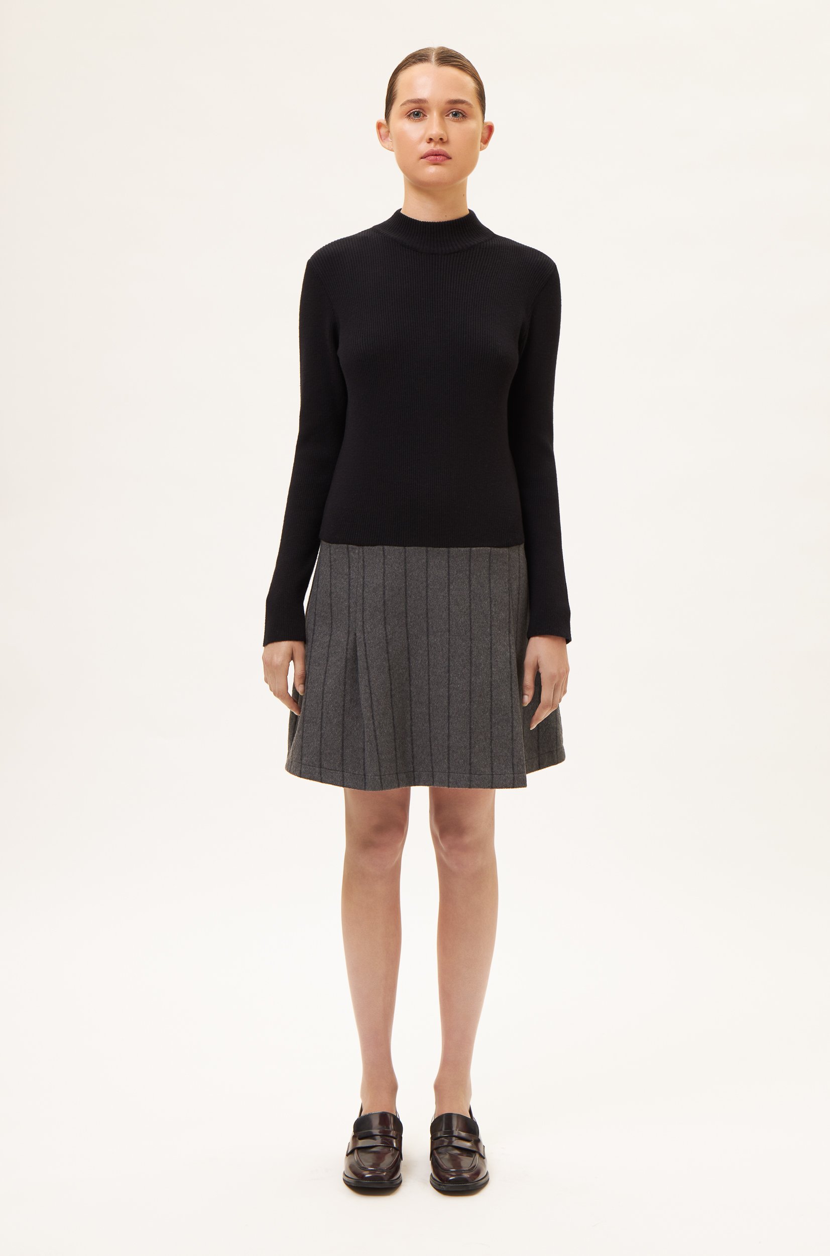 AOS COLLEGE-INSPIRED SHORT DRESS BLACK