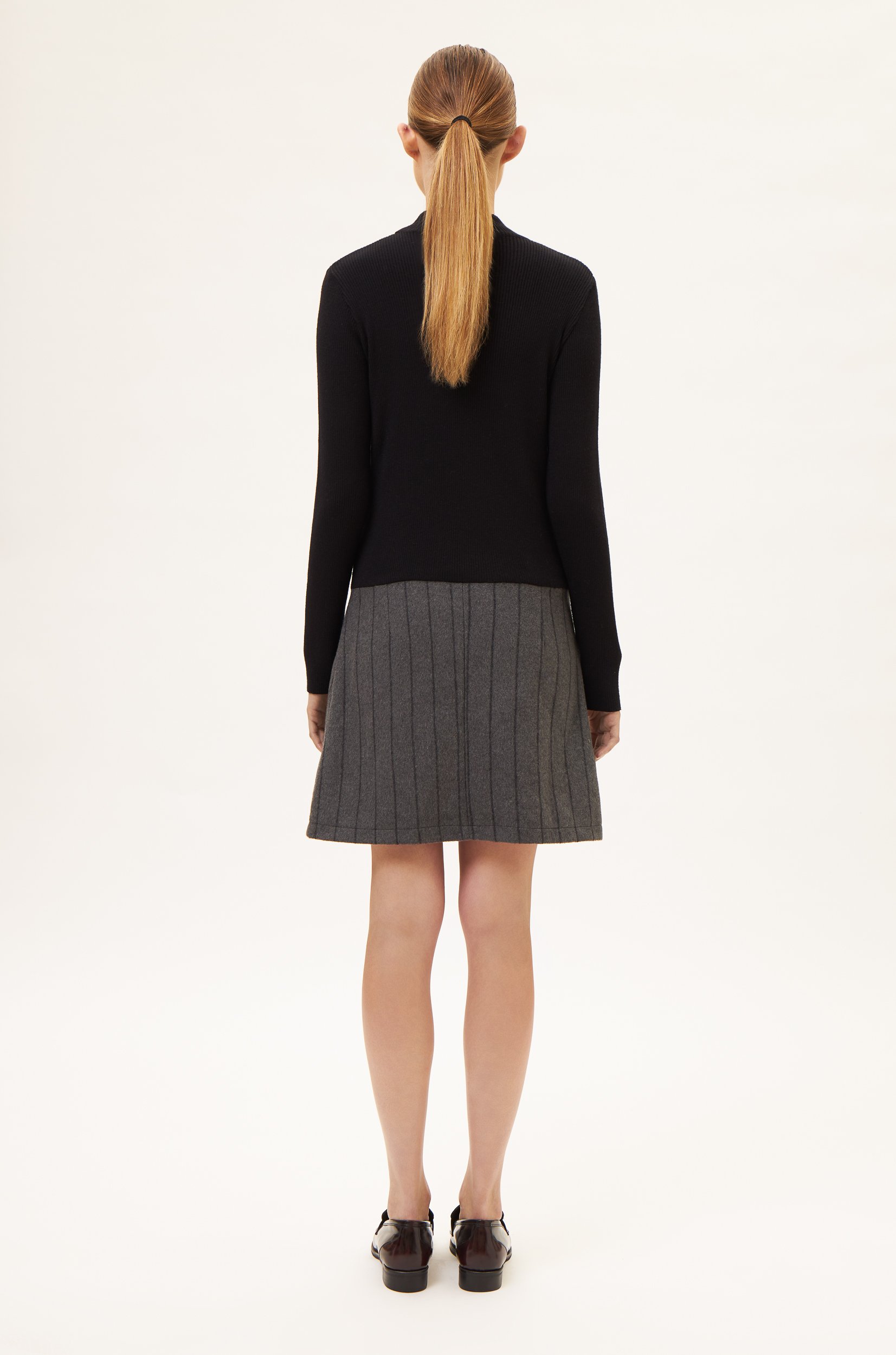 AOS COLLEGE-INSPIRED SHORT DRESS BLACK