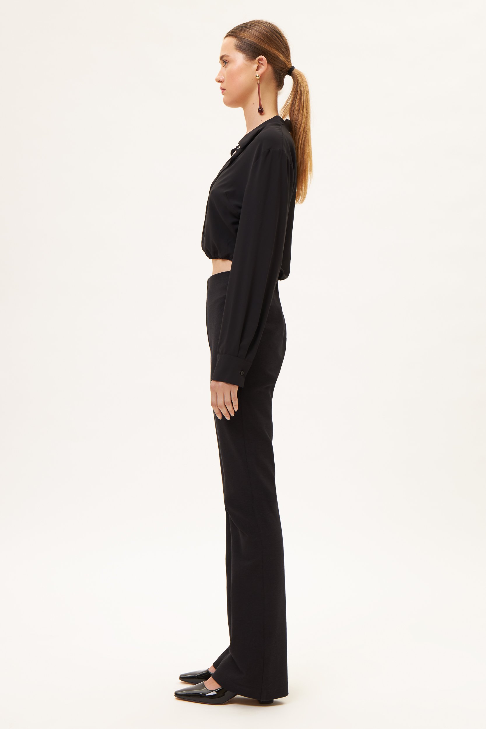 AOS LONG SLEEVED SHORT SHIRT BLACK