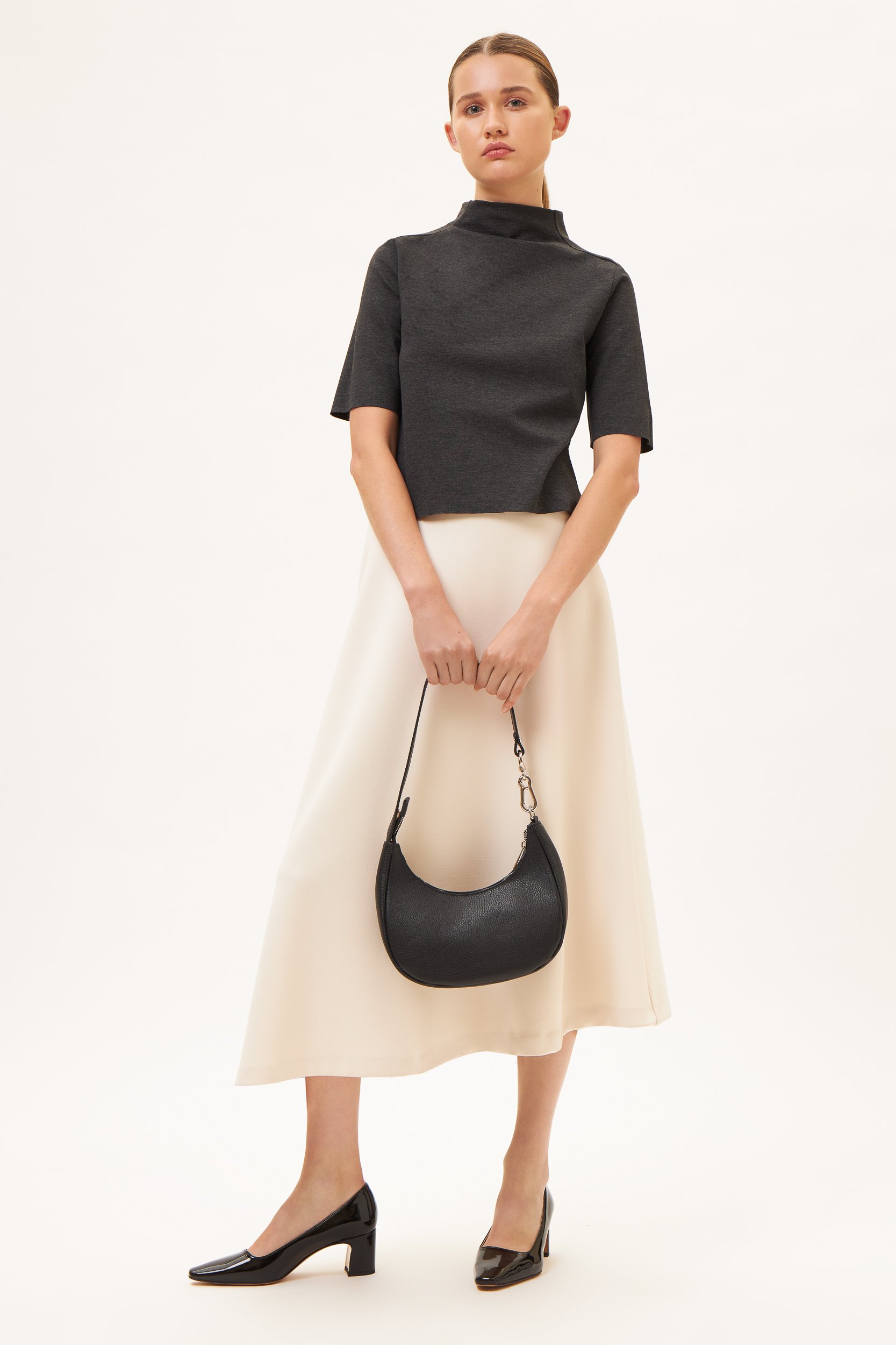 AOS HALF MOON LEATHER BAG BLACK