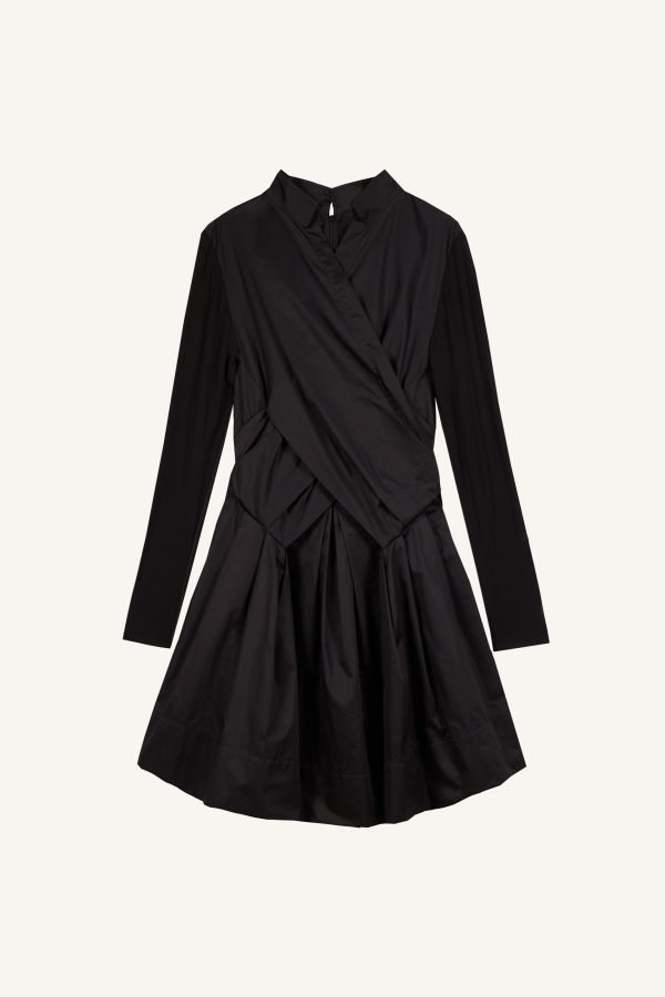 Φόρεμα με ντραπέ σχέδιο