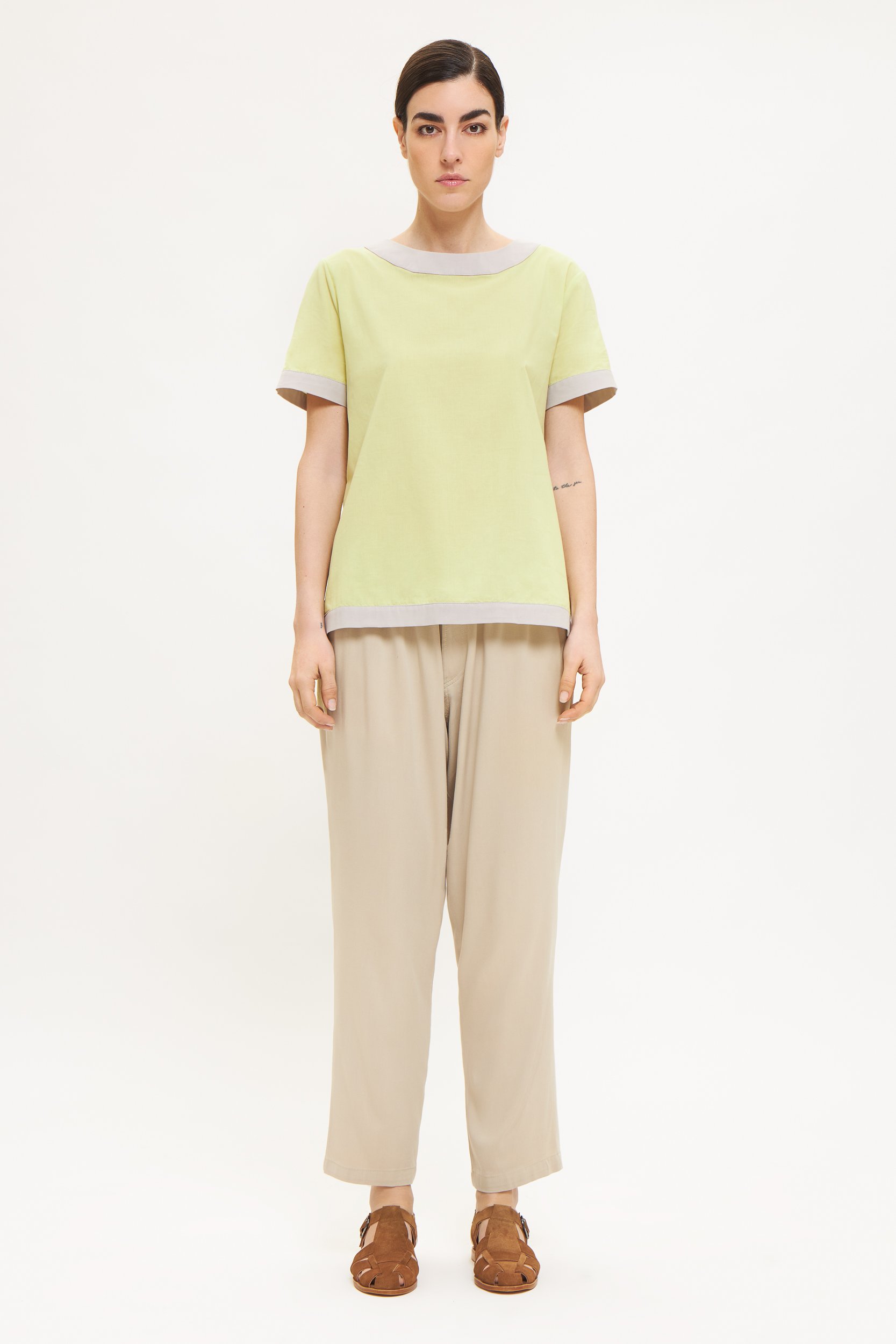 0.5BS.030042.VOC FRONT