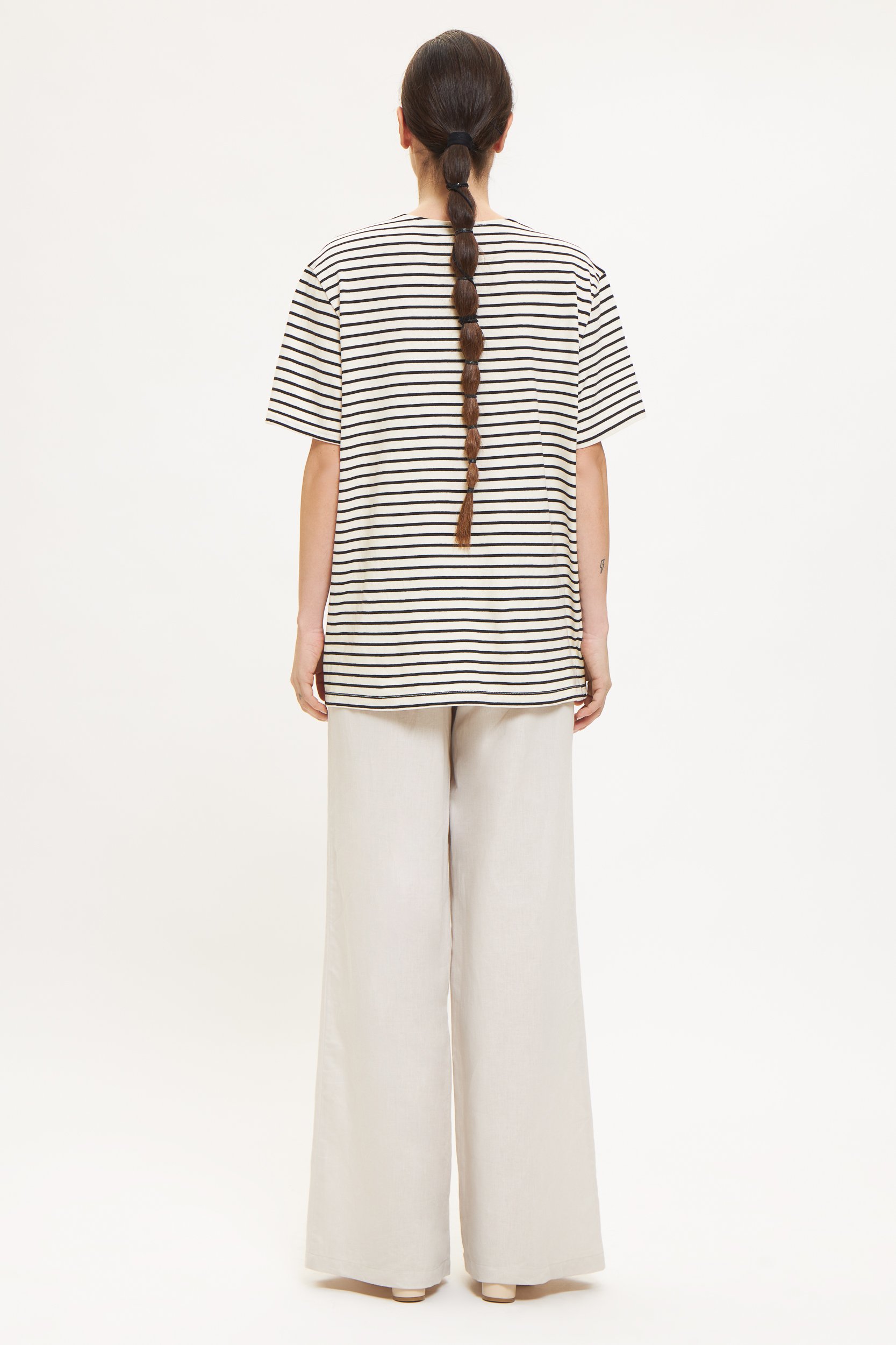 0.5BS.030047.ORC BACK WOMAN