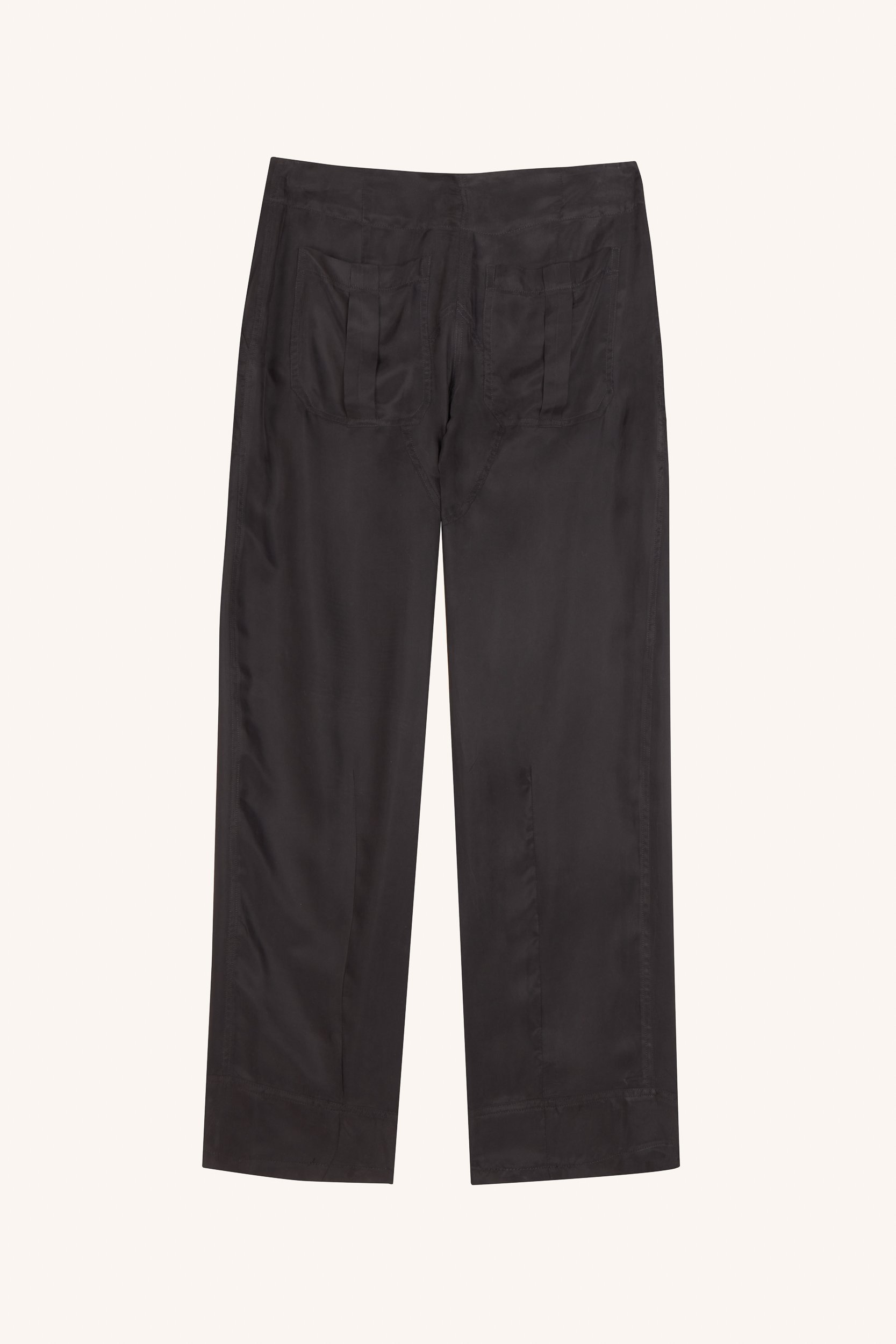 2025aprilaosstills0114